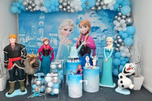 decoração festa infantil tema Frozen 3D